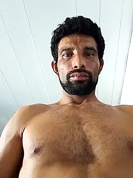 Tiago0031 online show from 11/27/25, 11:56