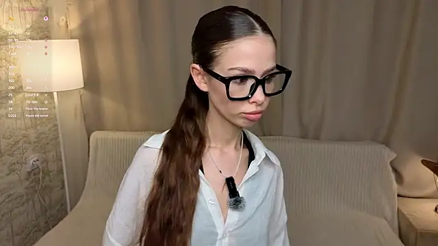 Snapshot of AnabelHun chatting on 06/03/26, 05:43 AnabelHun online show from 06/03/26, 05:43