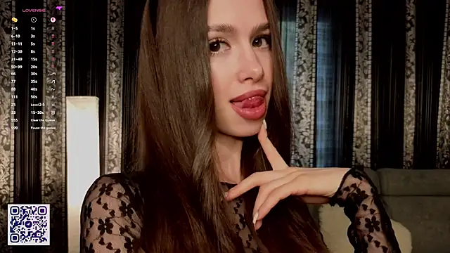 AnabelHun online show from 07/29/26, 06:44