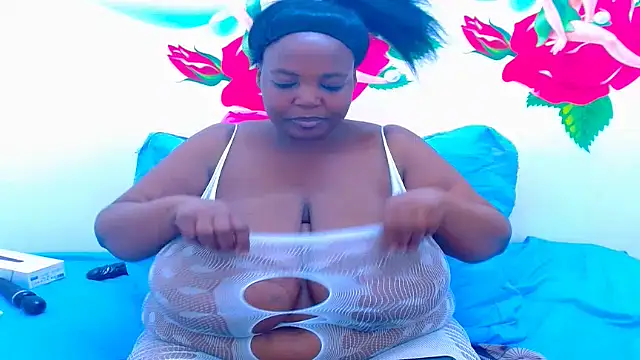 LUSTFULBOOBSS online show from 09/25/25, 06:55