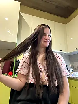 Snapshot of Karolina_llove chatting on 10/15/25, 01:17 Karolina llove online show from 10/15/25, 01:17