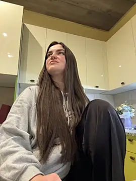 Snapshot of Karolina_llove chatting on 10/23/25, 07:45 Karolina llove online show from 10/23/25, 07:45