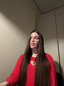 Karolina llove online show from 12/05/25, 08:38