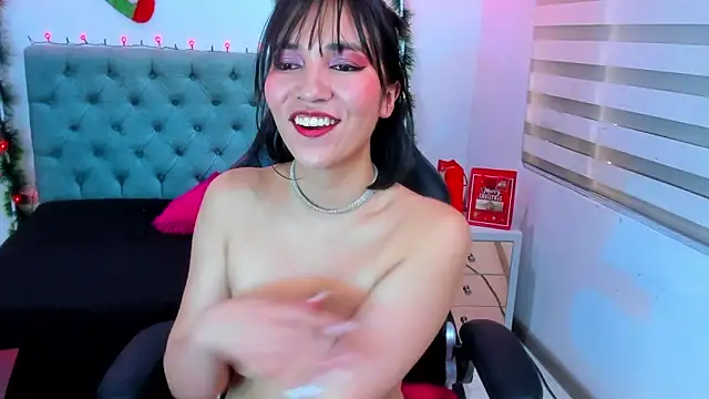 lina bedoya  online show from 12/14/24, 05:58