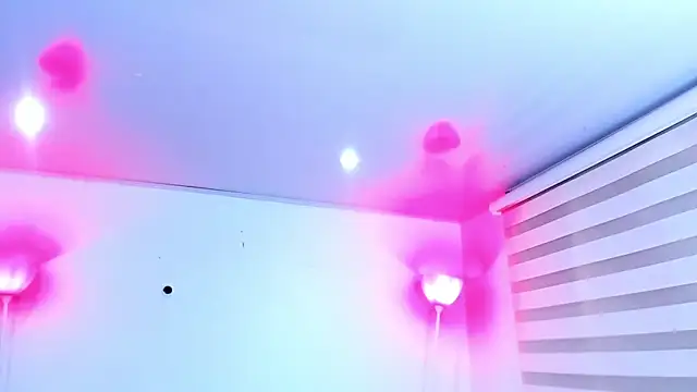 lina bedoya  online show from 01/18/25, 02:44
