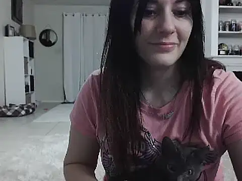 CrystalLakeXO online show from 12/11/24, 10:03