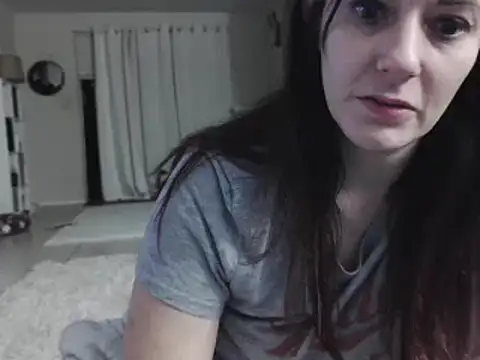 CrystalLakeXO online show from 12/21/24, 09:33