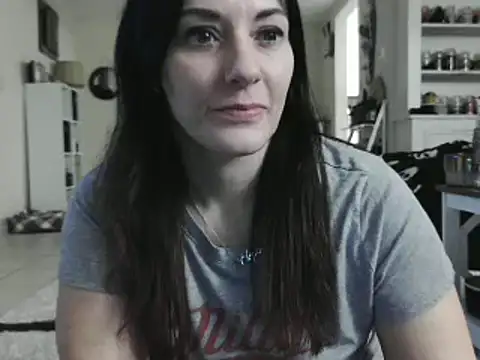 CrystalLakeXO online show from 12/26/24, 09:22