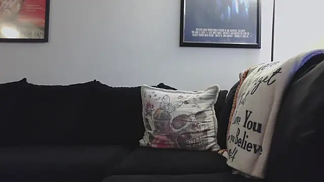 CrystalLakeXO online show from 09/21/25, 10:22