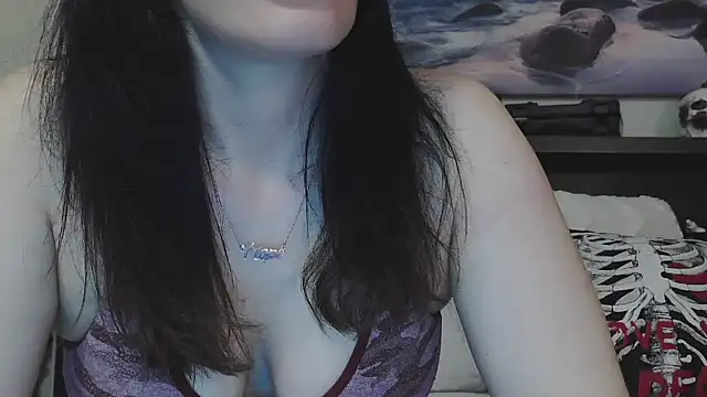 CrystalLakeXO online show from 09/25/25, 10:41