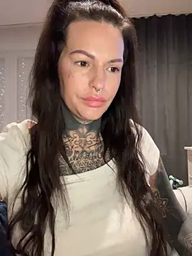 AileenInkOfficial online show from 12/30/24, 03:36