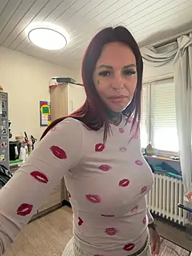 AileenInkOfficial online show from 06/09/26, 07:09