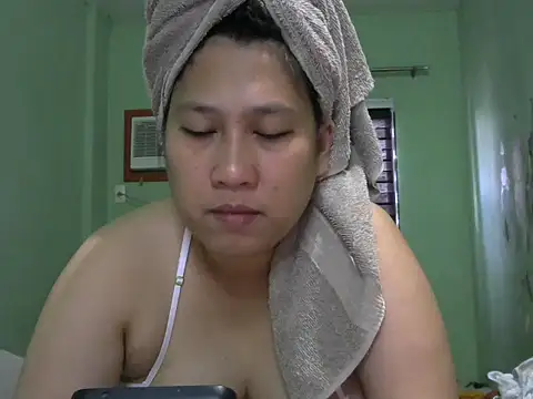 Snapshot of sweetsexysmile chatting on 12/03/25, 01:35 sweetsexysmile online show from 12/03/25, 01:35