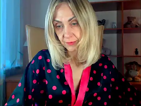 Tanya6547 online show from 10/15/25, 09:42