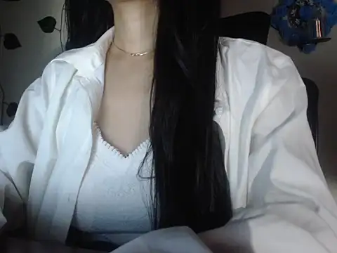 emma 06xh online show from 06/03/26, 08:25