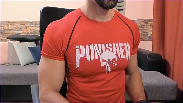 HotHunkTrainer online show from 11/07/25, 08:14