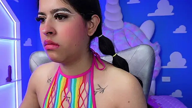 miss romyna online show from 12/30/24, 11:04