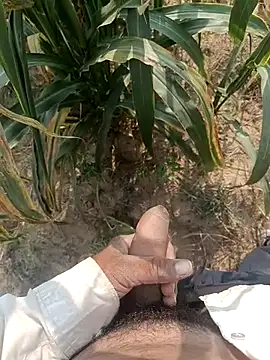 lovesuna online show from 10/19/25, 09:32