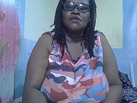 Snapshot of sexy_bigboobss chatting on 09/13/25, 07:19 sexy bigboobss online show from 09/13/25, 07:19