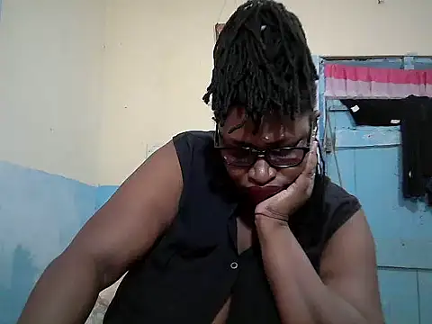 Snapshot of sexy_bigboobss chatting on 12/02/25, 08:30 sexy bigboobss online show from 12/02/25, 08:30