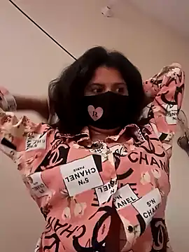 Cute Nipa online show from 01/25/25, 02:37