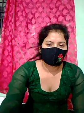 Cute Nipa online show from 09/22/25, 05:37