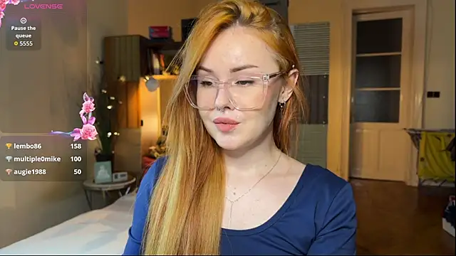 Snapshot of Sargonium999 chatting on 11/03/25, 07:48 Sargonium999 online show from 11/03/25, 07:48