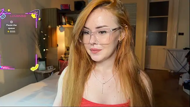 Snapshot of Sargonium999 chatting on 11/16/25, 08:14 Sargonium999 online show from 11/16/25, 08:14