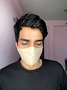 Snapshot of Telugukannadaboy69 chatting on 12/05/24, 05:04 Telugukannadaboy69 online show from 12/05/24, 05:04