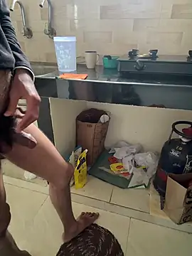 Snapshot of Telugukannadaboy69 chatting on 10/09/25, 04:10 Telugukannadaboy69 online show from 10/09/25, 04:10