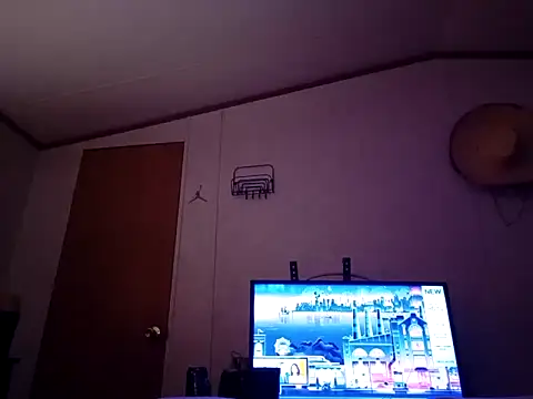 Xoc8  online show from 10/03/25, 08:28