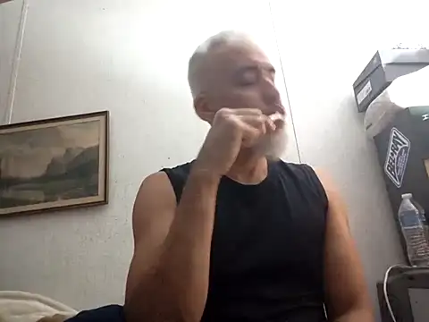 Xoc8  online show from 10/06/25, 04:32