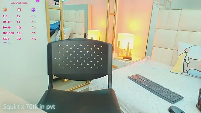 Snapshot of anahi_maite chatting on 12/01/25, 08:58 anahi maite online show from 12/01/25, 08:58