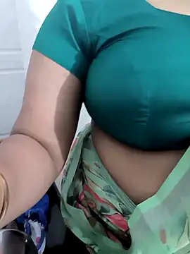 Selina 6 online show from 01/24/25, 03:02