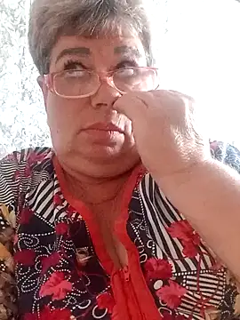 Lee Nell online show from 09/12/25, 06:35
