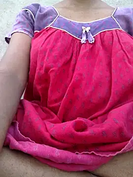 rituporna2004 online show from 06/17/26, 01:30
