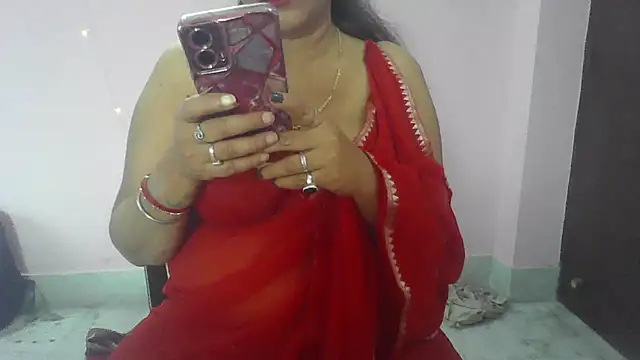 Snapshot of my-laila chatting on 01/14/26, 07:47 my-laila online show from 01/14/26, 07:47