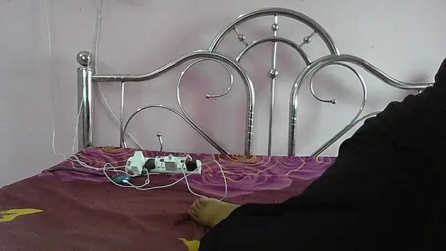 Snapshot of my-laila chatting on 03/28/26, 07:30 my-laila online show from 03/28/26, 07:30