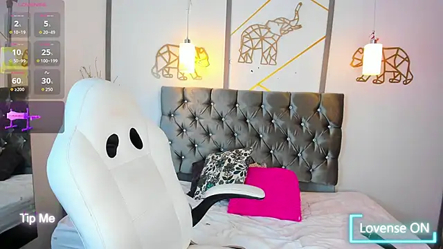 SalmaZaman online show from 10/08/25, 07:55