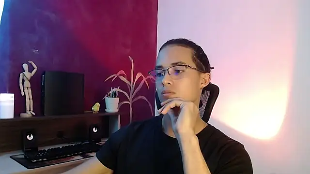 alejo x3 online show from 03/14/25, 02:10