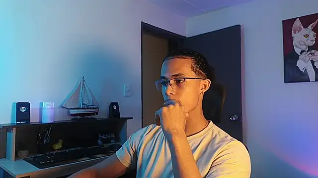 alejo x3 online show from 10/28/25, 12:47