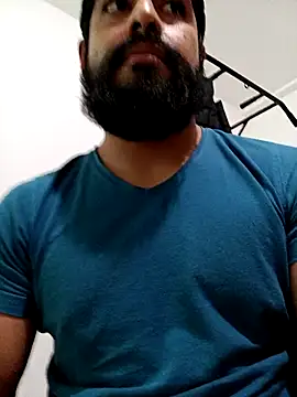 Snapshot of HombreS3n chatting on 12/30/24, 10:34 HombreS3n online show from 12/30/24, 10:34