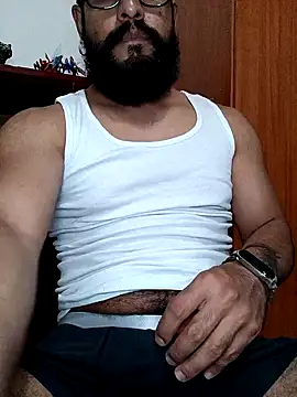 Snapshot of HombreS3n chatting on 02/05/25, 01:15 HombreS3n online show from 02/05/25, 01:15