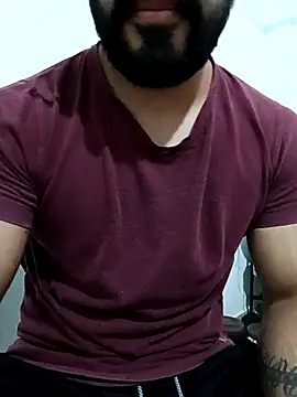 Snapshot of HombreS3n chatting on 10/21/25, 09:59 HombreS3n online show from 10/21/25, 09:59