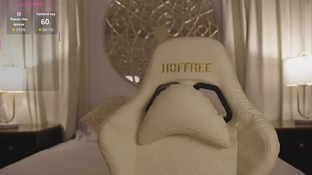 Antonellaparis  online show from 09/29/25, 02:38