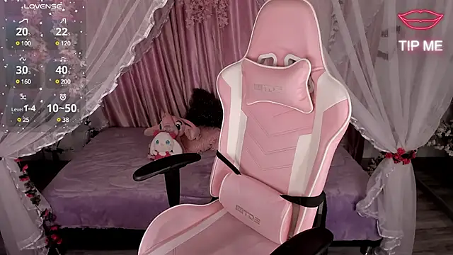 Snapshot of ino_yamanaka_ chatting on 02/08/25, 08:32 ino yamanaka  online show from 02/08/25, 08:32