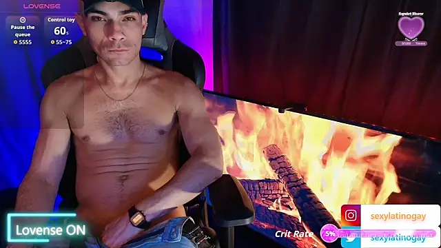 sexyboycolombi4 online show from 03/31/26, 12:05
