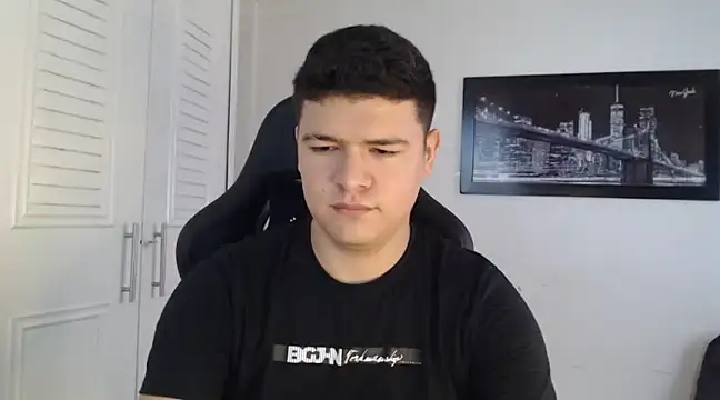 Snapshot of Plug_Control chatting on 12/09/24, 07:50 Plug Control online show from 12/09/24, 07:50