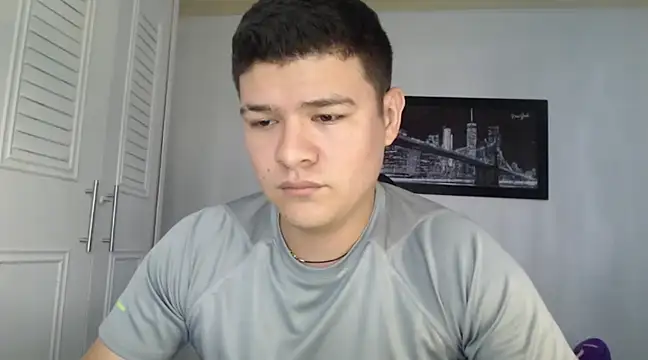 Snapshot of Plug_Control chatting on 02/14/25, 03:05 Plug Control online show from 02/14/25, 03:05