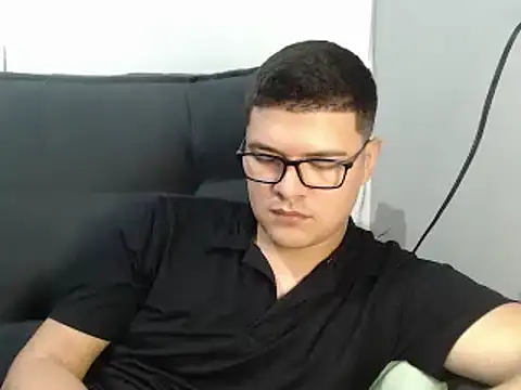 Plug Control online show from 06/14/26, 02:46
